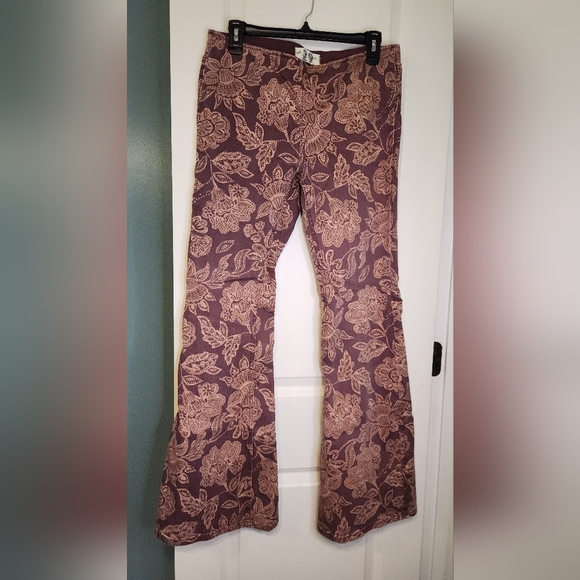 Free People Flare Cotton Jeans Floral Elastic Waist - Picture 1 of 4